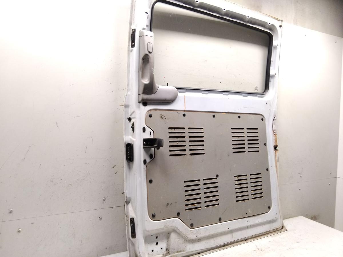 Mercedes Benz Vito 639 Schiebet&uuml;r rechts besch&auml;digt mit Scheibe Bj.2004