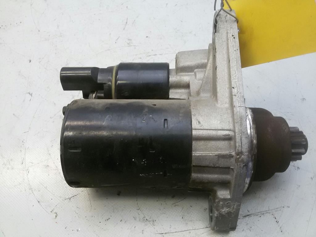 VW Golf 5 original Anlasser Starter 02T911023R 0001120406 BOSCH BJ2004