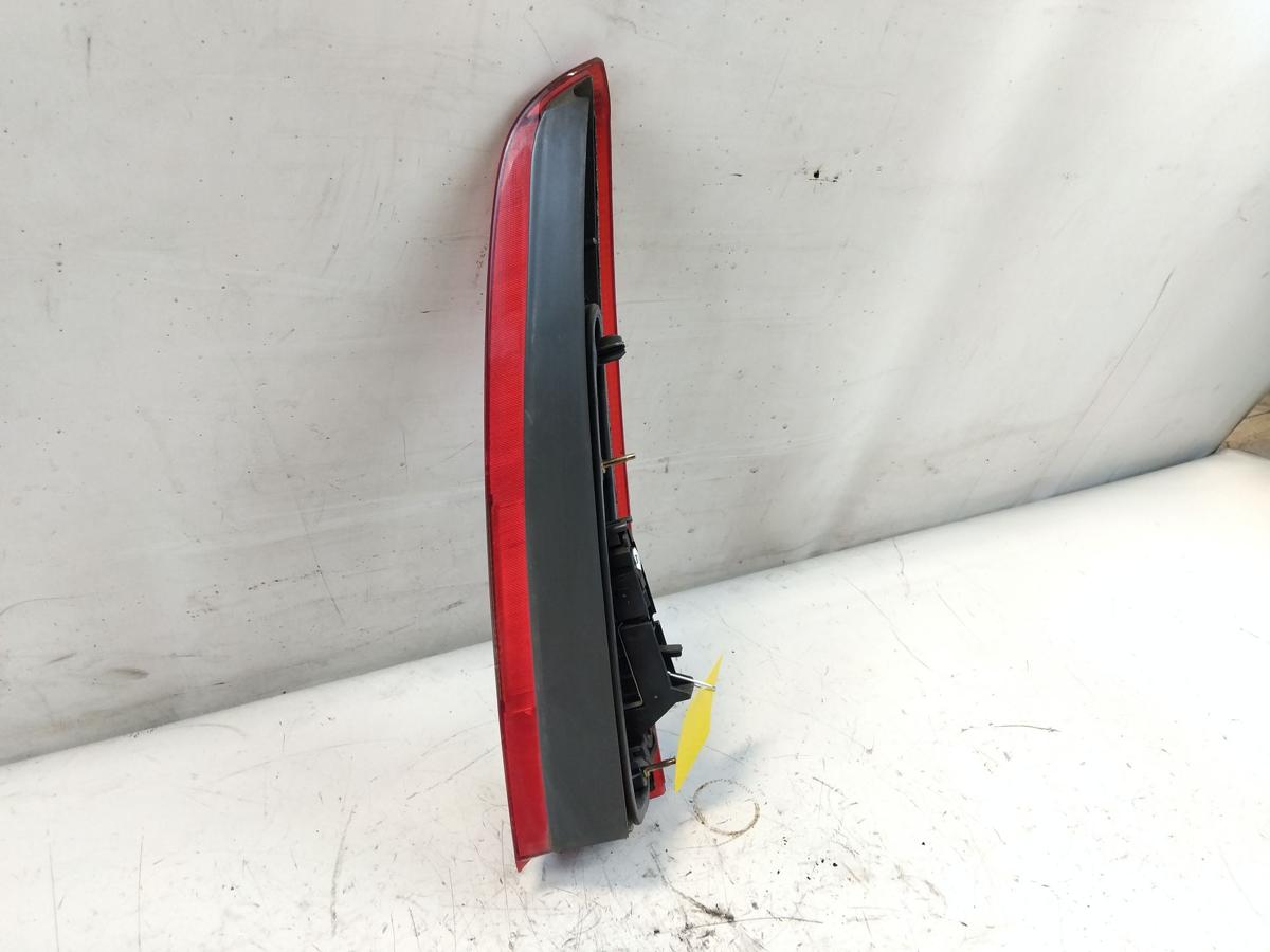 Volvo V70 original R&uuml;ckleuchte Schlussleuchte oben links 9157800 VALEO BJ1998