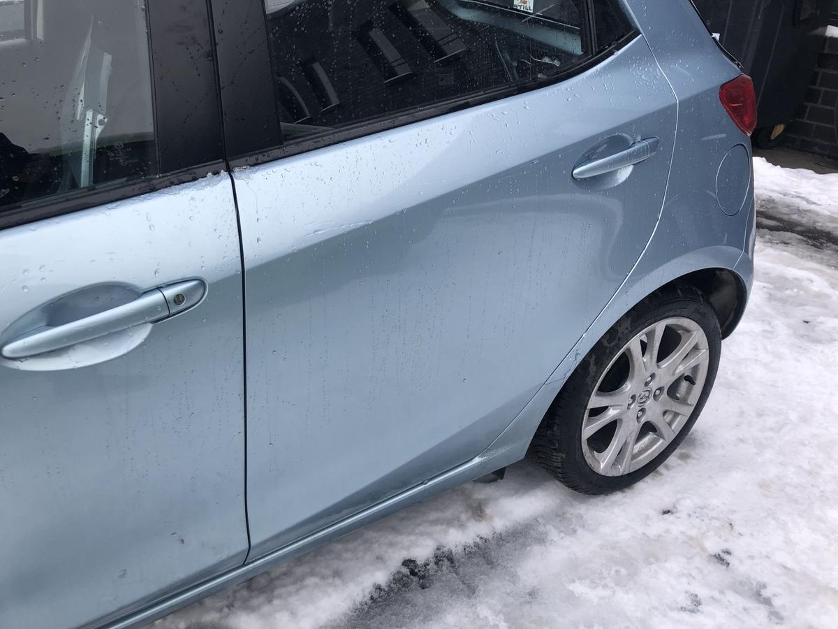 Mazda 2 Typ DE T&uuml;r hinten links Fondt&uuml;r Autot&uuml;r Rohbau 33Y Icy Blue Met