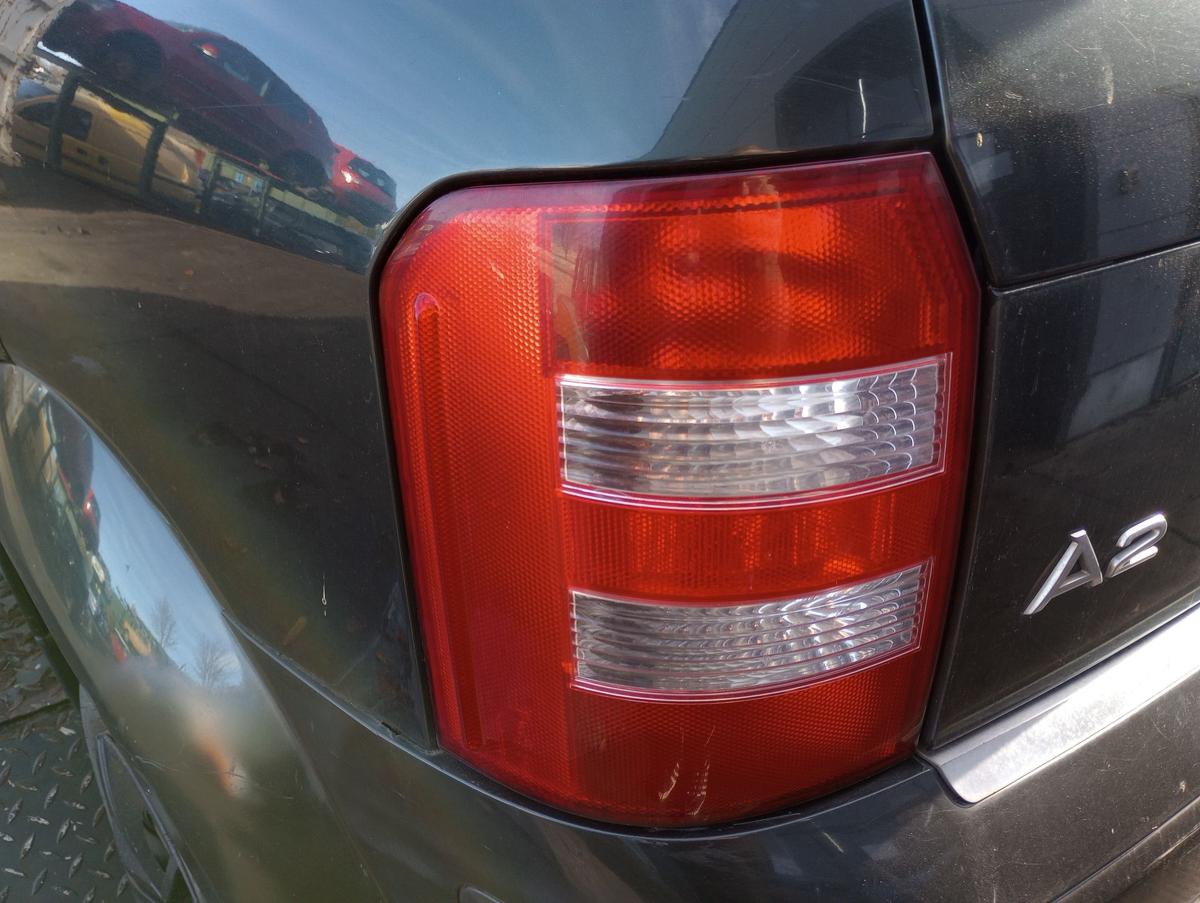 Audi A2 original Rückleuchte links Baujahr 2001