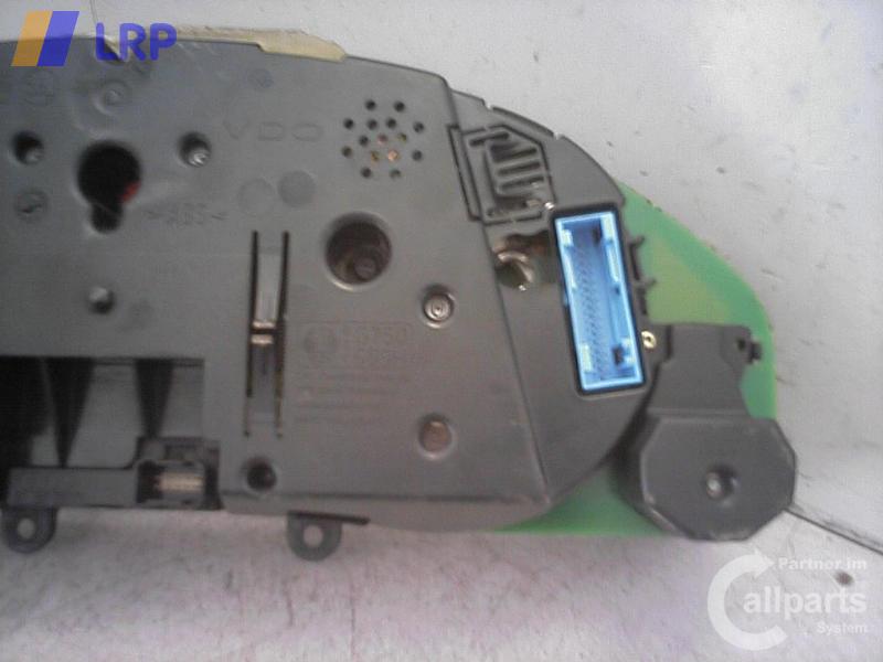 Audi A6 Tacho Kombiinstrument 4B0919860E BJ1997