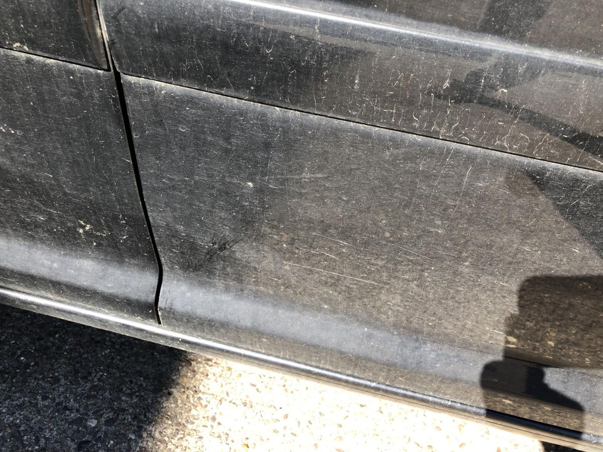 VW Touran 1T 1T1 T&uuml;r vorn rechts Beifahrert&uuml;r im Rohbau LC9Z Black Magic Perl
