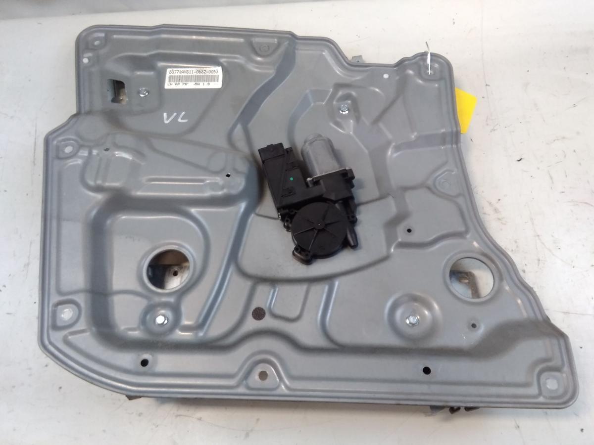 Nissan Primera P12 Kombi Fensterheber vorn links elektrisch auf Grundplatte 2002