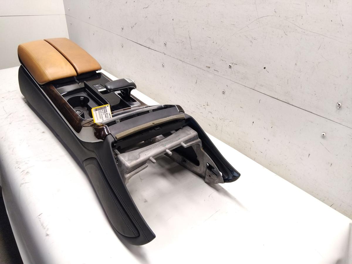 Audi A8 D4 4H Lang orig Mittelkonsole vorn Leder soul mit Doppelarmlehne BJ2015