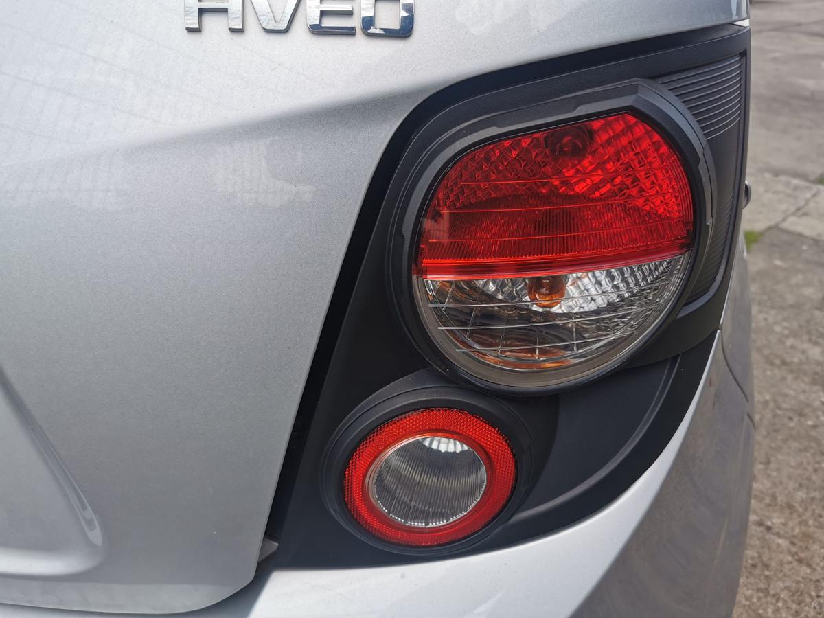 Chevrolet Aveo T300 Rückleuchte Schlussleuchte Rücklicht hinten rechts 5 Türer