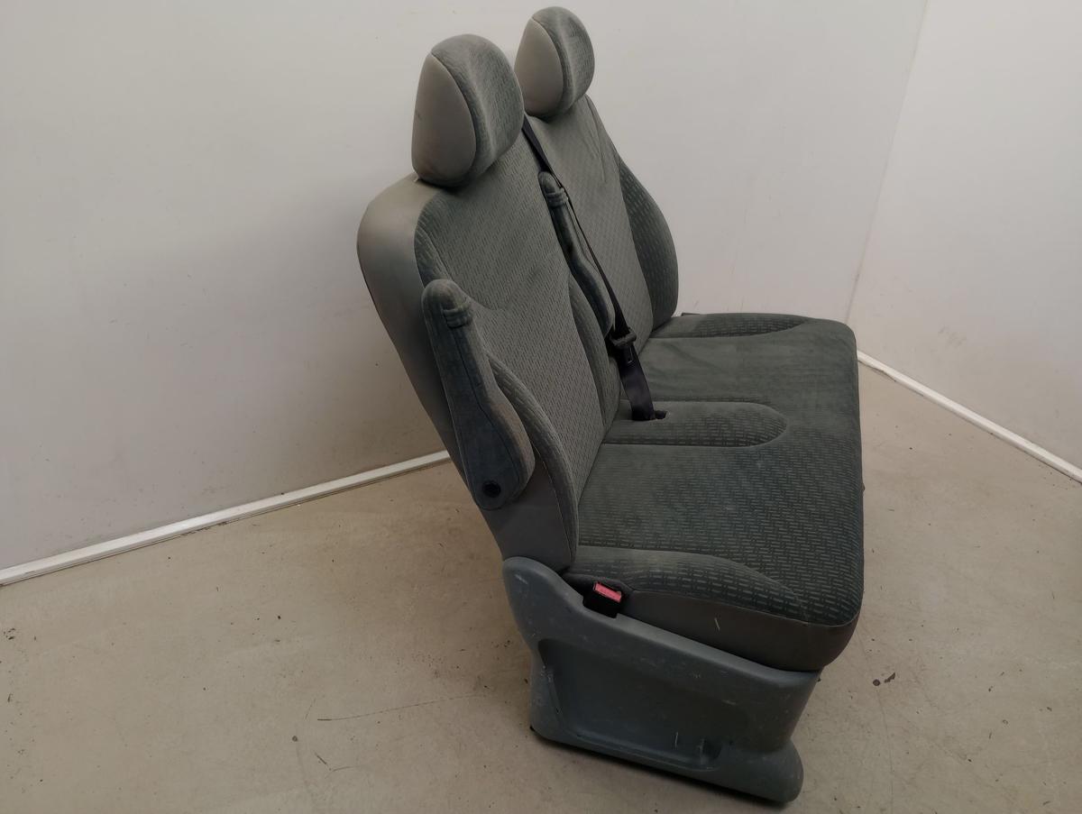 Nissan Primastar Bj 2006 orig. Sitzbank/ Doppelsitzbank 2.Reihe