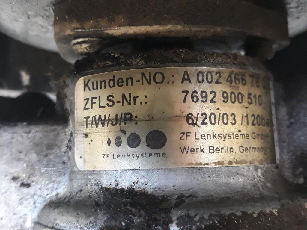 Mercedes Sprinter A002466760 Servopumpe 211CDI 2.2TD 80kw 611981 BJ2003