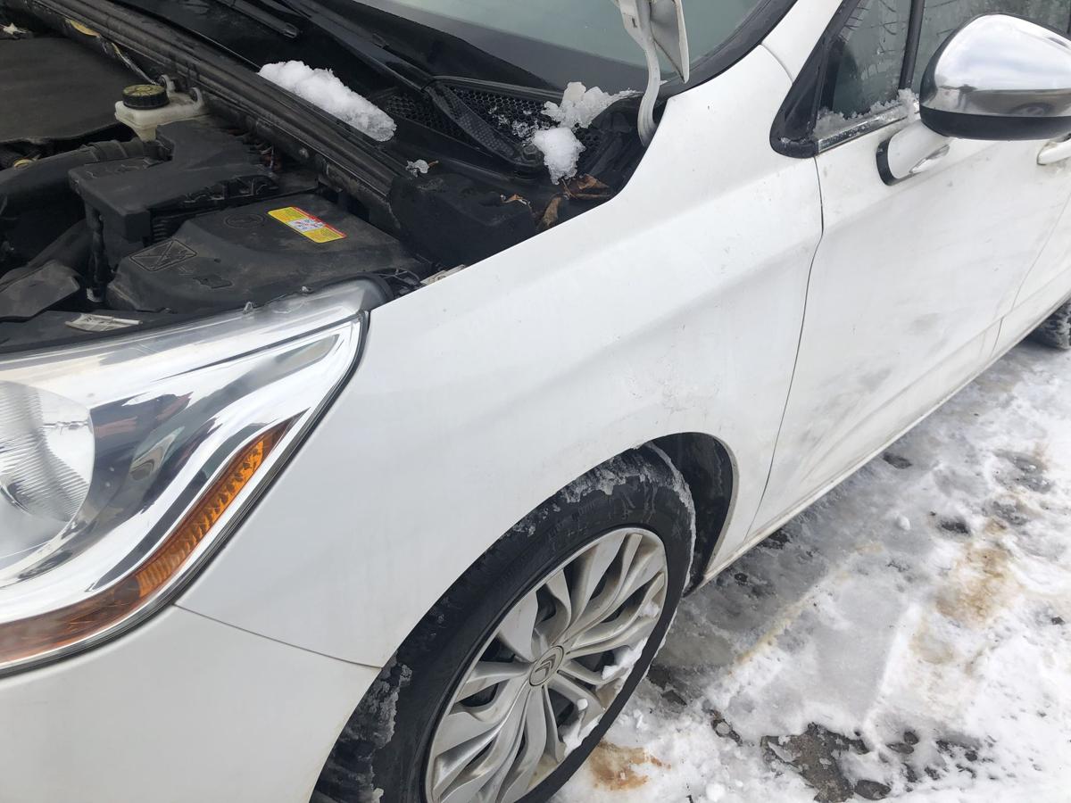 Citroen C4 II Typ N Kotfl&uuml;gel vorn links Fahrerseite EWP weiss Banquise