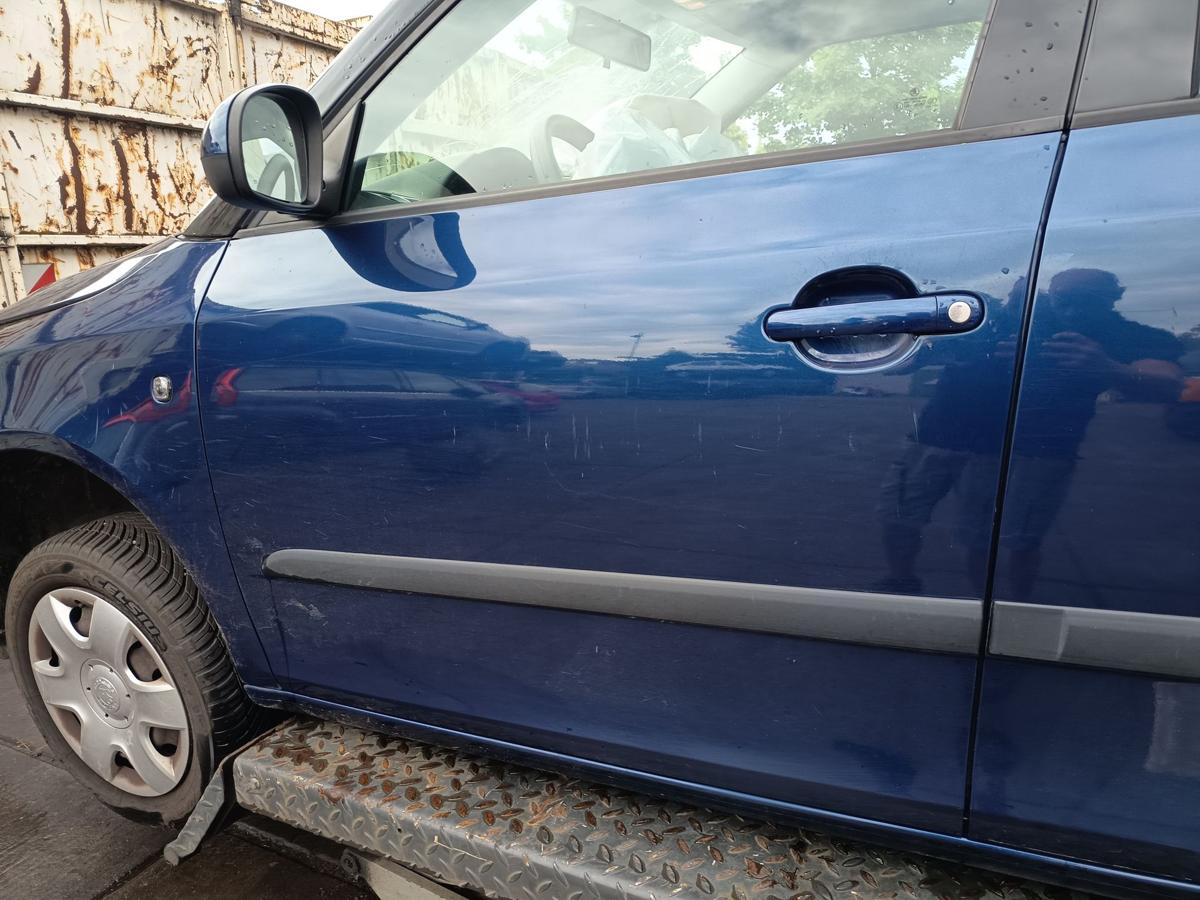 Skoda Fabia 5J orig Tür vorn links Fahrertür LF5Q Blau Bj 2009