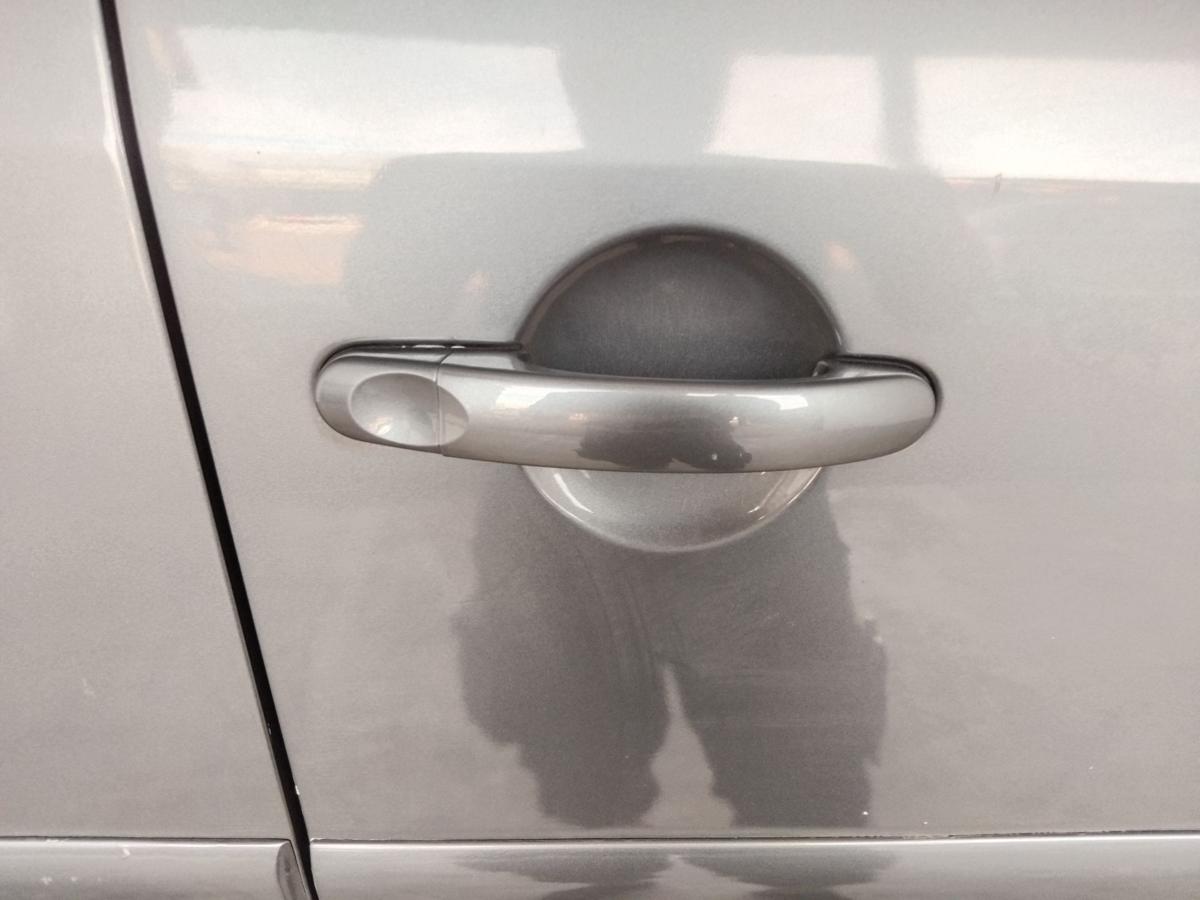 VW Touran 1T Tür vorn rechts Beifahrertür platinumgraumetallic LD7X BJ2004