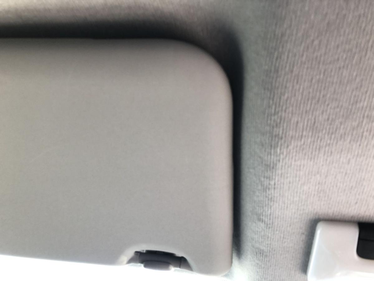 Nissan Micra K14 Sonnenblende vorn links Fahrerseite mit Spiegel