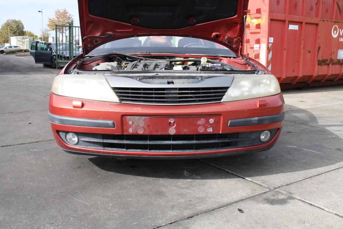 Renault Laguna II Limo original Stossfänger Stoßstange vorn B76 Feuerrot met Bj 2001