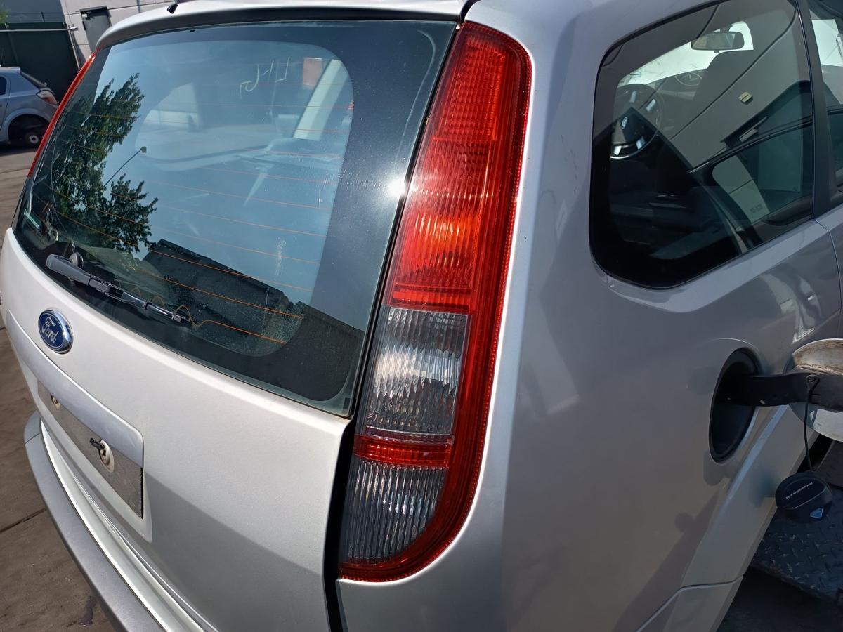 Ford Focus II Turnier original R&uuml;ckleuchte rechts Heckschlusslicht Bj 2008