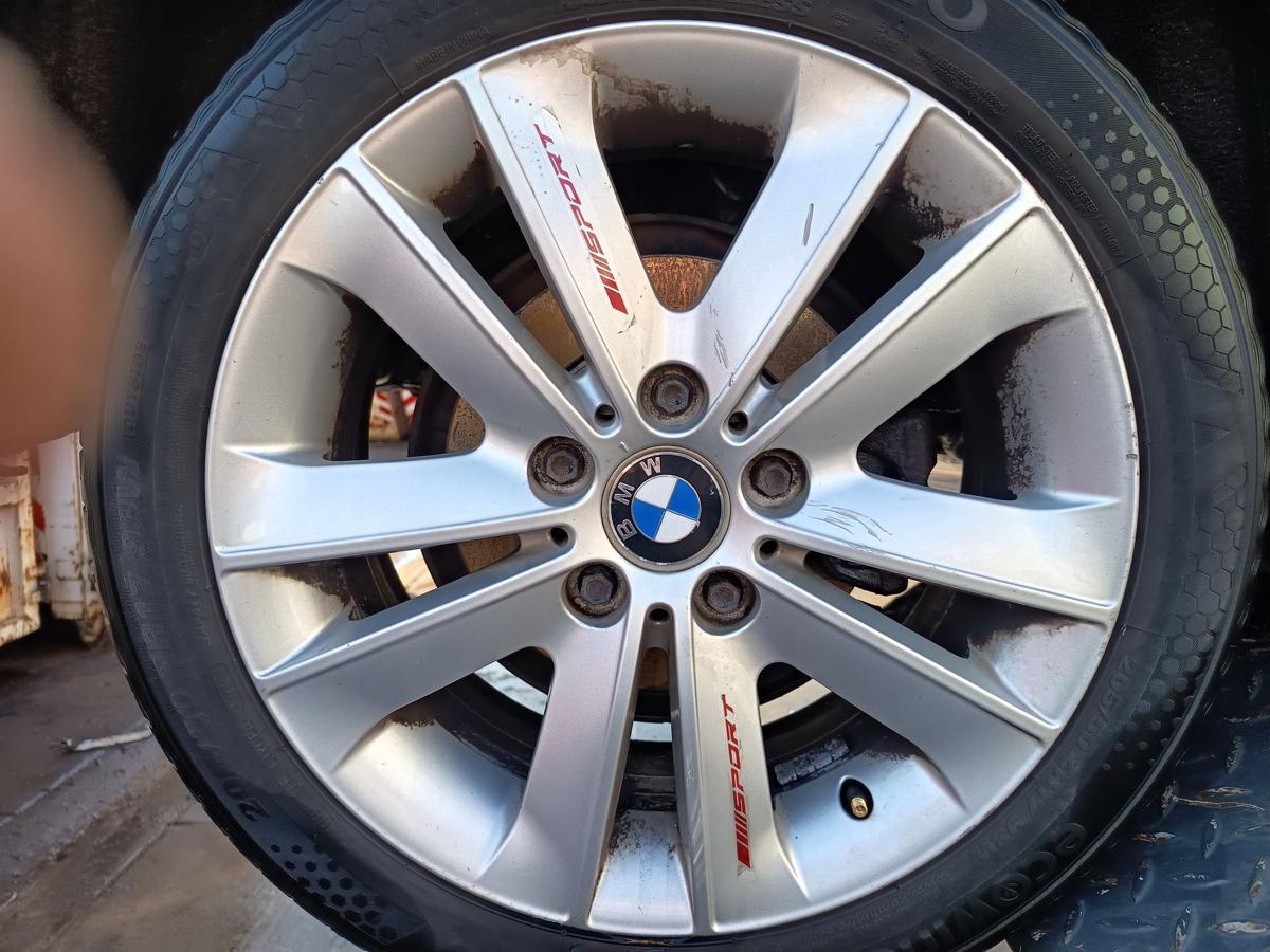 BMW E87 original Satz Alufelgen 7x17 mit Sommerreifen Kumho DOT 24