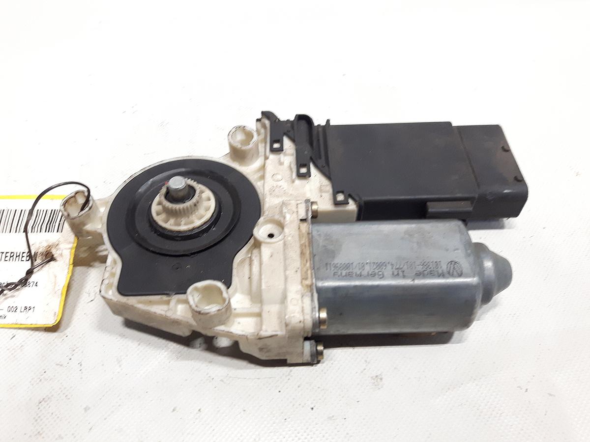 VW Golf IV Typ 1J BJ 2000 Motor Fensterheber vorne rechts 1J1959802D