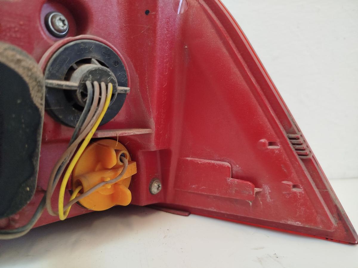 VW Passat 3C B7 Variant R&uuml;ckleuchte au&szlig;en links R&uuml;cklicht R&uuml;ckscheinwerfer