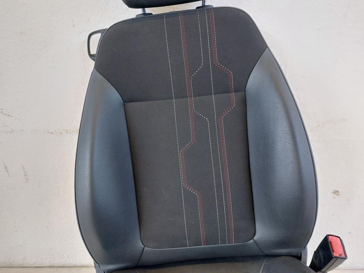 Opel Corsa D Sitz vorn rechts Beifahrersitz 3 t&uuml;rer Stoff Stoffsitz Autositz