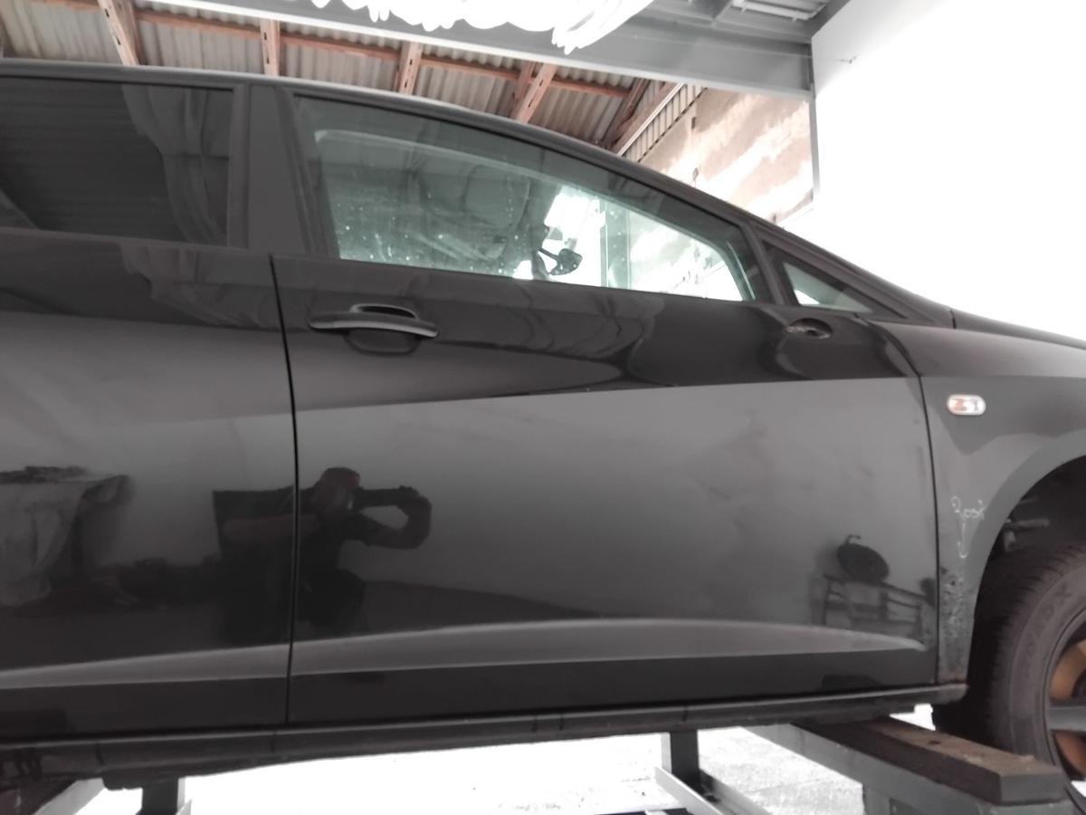Seat Ibiza ST Kombi 6J Tür vorn rechts Beifahrertür LC9Z blackmagicperl BJ2010