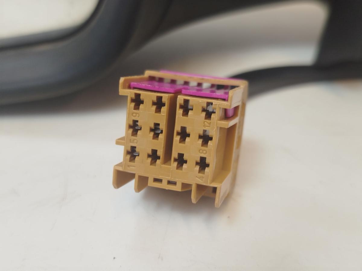 Seat Ibiza 6L ab06 Au&szlig;enspiegel links R&uuml;ckspiegel elek Verstellung LC9Z