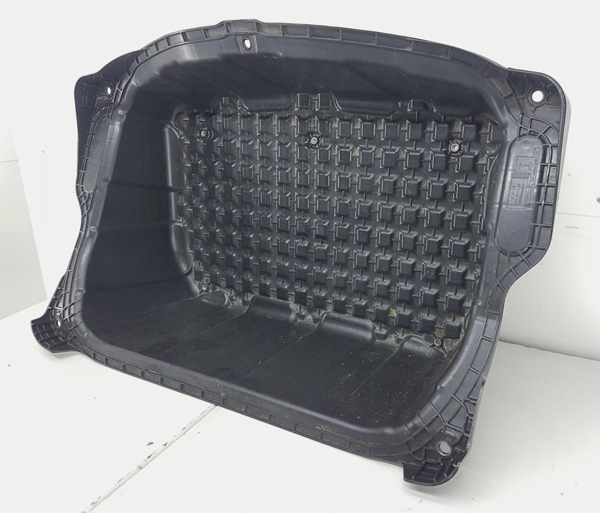 Tesla Model Y Heckboden Kofferraumwanne hinten Bj2022 1487751-00-D