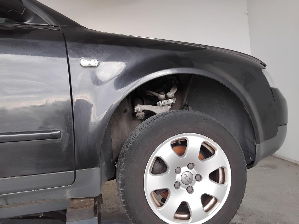 Audi A4 8E B6 original Kotflügel vorn rechts LZ9W ebonyschwarzmetallic BJ2002