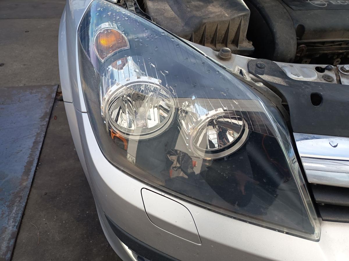 Opel Astra H original Scheinwerfer rechts Halogen vor Facelift Baujahr 2006