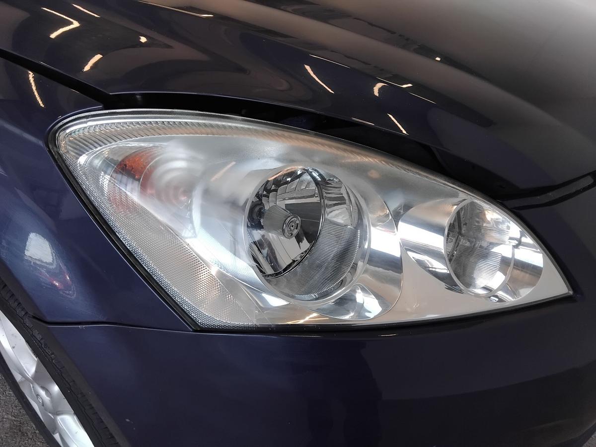 Kia Ceed Kombi ED original Scheinwerfer vorn rechts Halogen mit LWR BJ2008