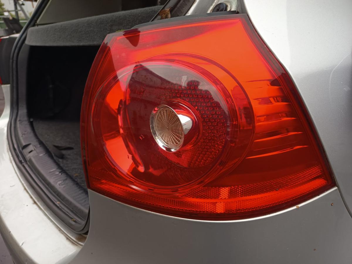 VW Golf V original Rückleuchte rechts Heck/Schluss/Licht Bj 2005