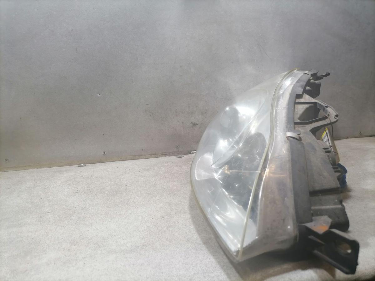 Peugeot 407SW Scheinwerfer vorn links Halogen TYC Bj.2005