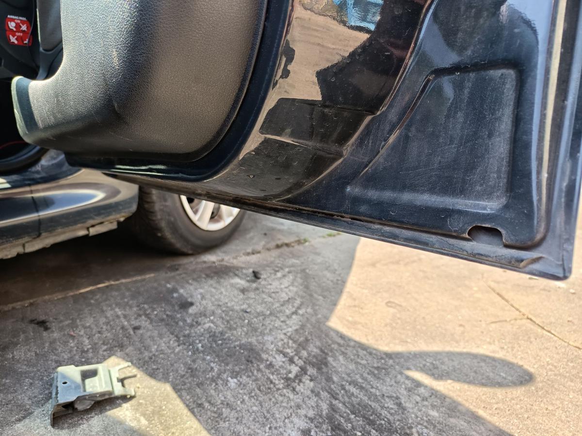 Peugeot 206+ orig Tür vorn rechts 5türer KTG Grau Hurricane Bj 2009