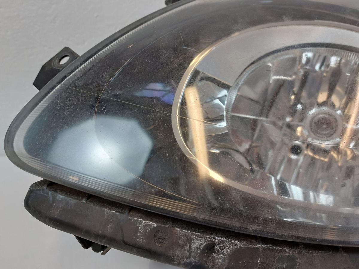 Renault Twingo 2 II CN GT Scheinwerfer vorn links Frontscheinwerfer Lampe OEM