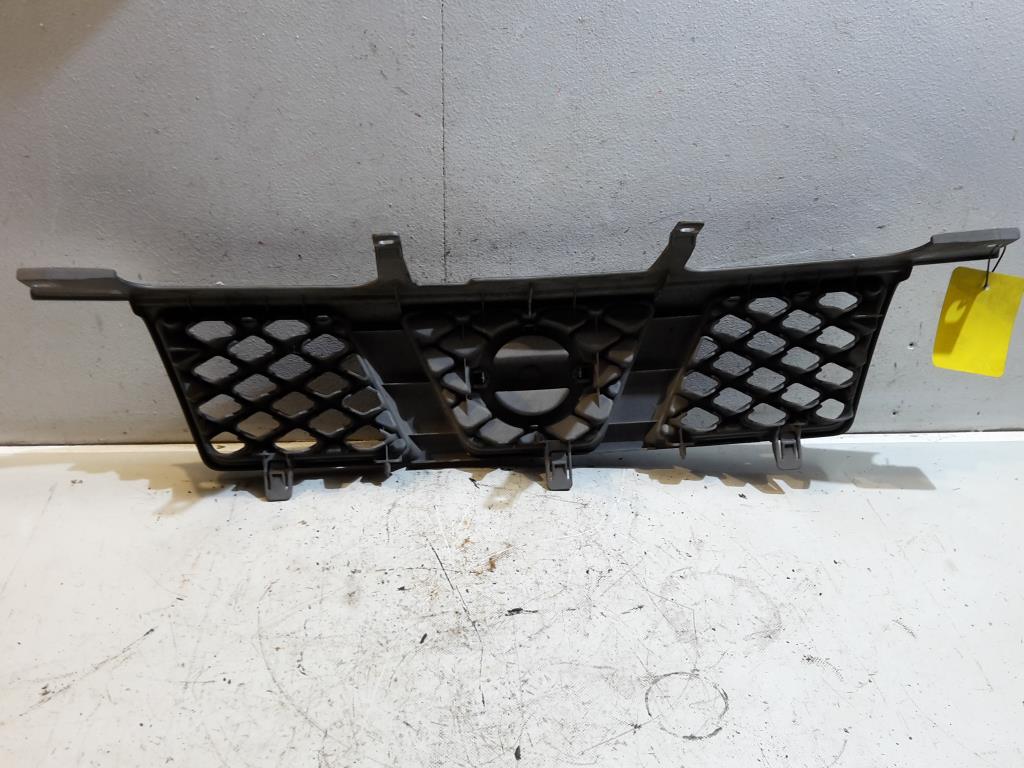 Nissan X-Trail T30 BJ 2003 Kühlergrill Grill Frontgrill