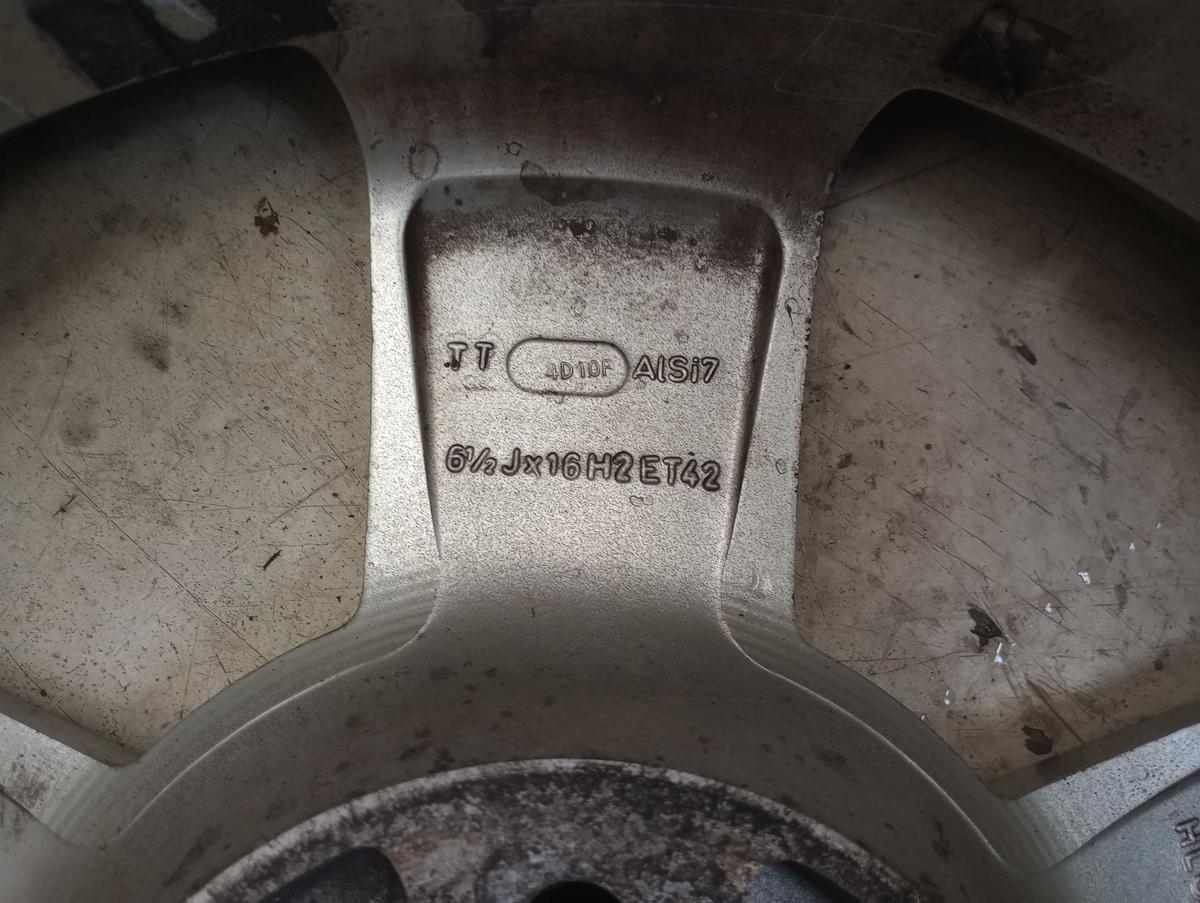 Skoda Octavia 1U orig Satz Alufelgen 6,5x16 ET 42