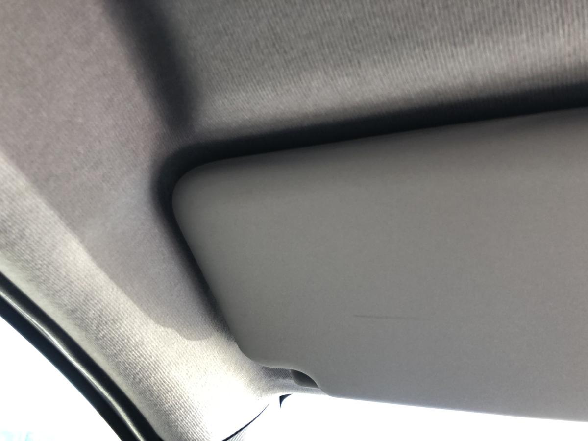 Nissan Micra K14 Sonnenblende vorn links Fahrerseite mit Spiegel