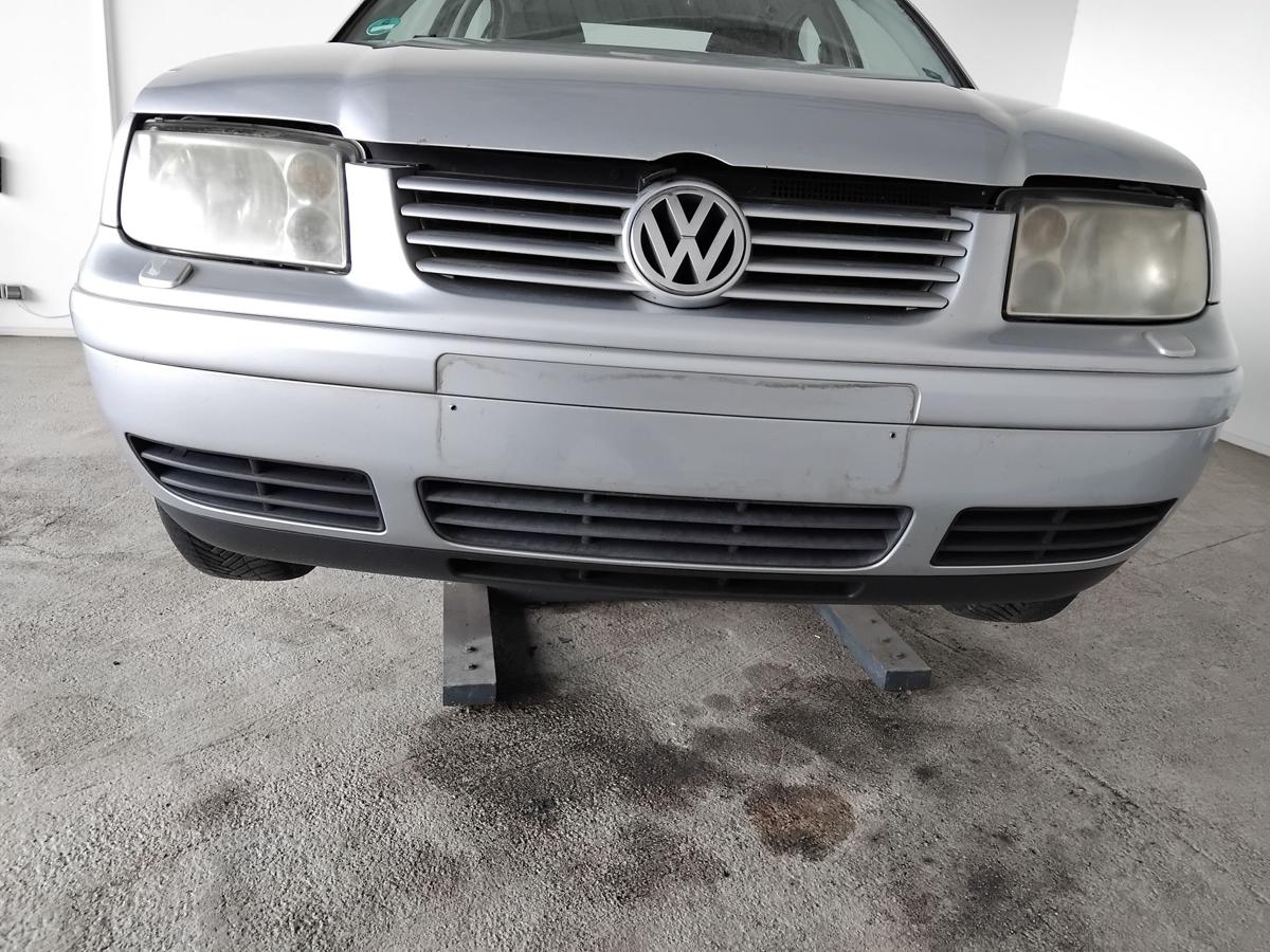 VW Bora original Sto&szlig;stange Sto&szlig;f&auml;nger vorn SRA BJ2001 LA7W reflexsilbermetallic