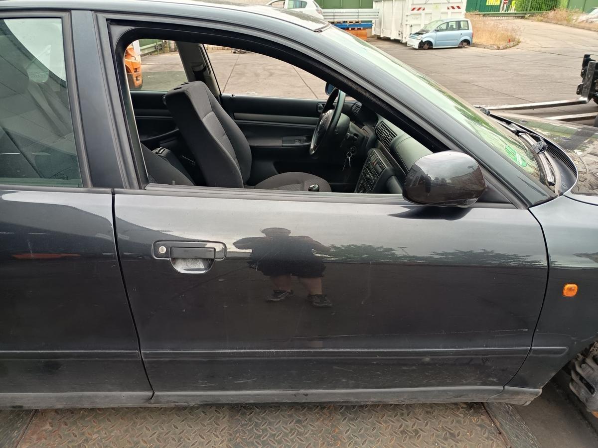 Audi A4 B5 original T&uuml;r Roht&uuml;r vorne rechts LZ9U Vulkanschwarz Baujahr 1997