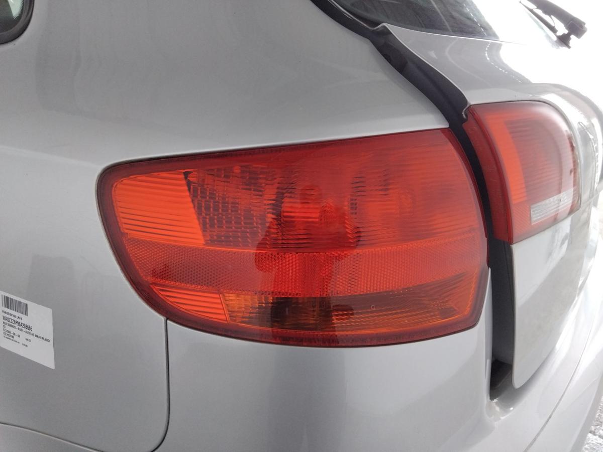 Audi A3 8P Sportback original Rückleuchte Schlussleuchte links 5-türig BJ2006