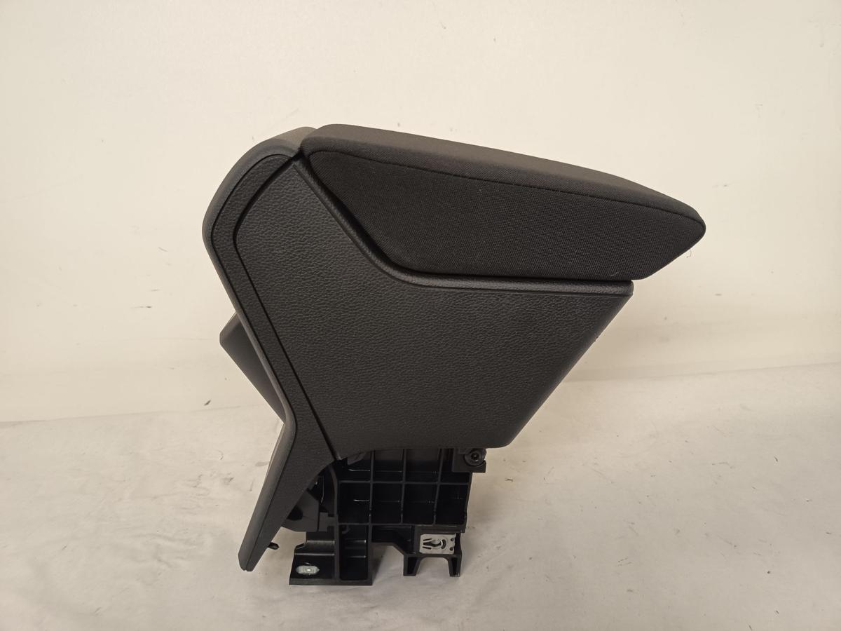 VW Polo VI AW original Mittelarmlehne Mittelkonsole 6F0864207D Bj 2021