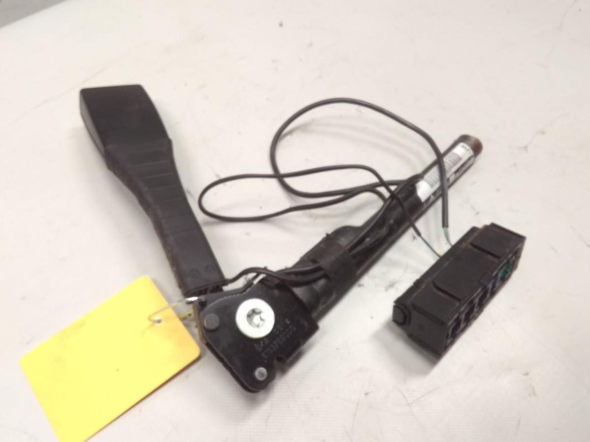 Opel Corsa D original Gurtschloss vorn links BJ2009 unfallfrei