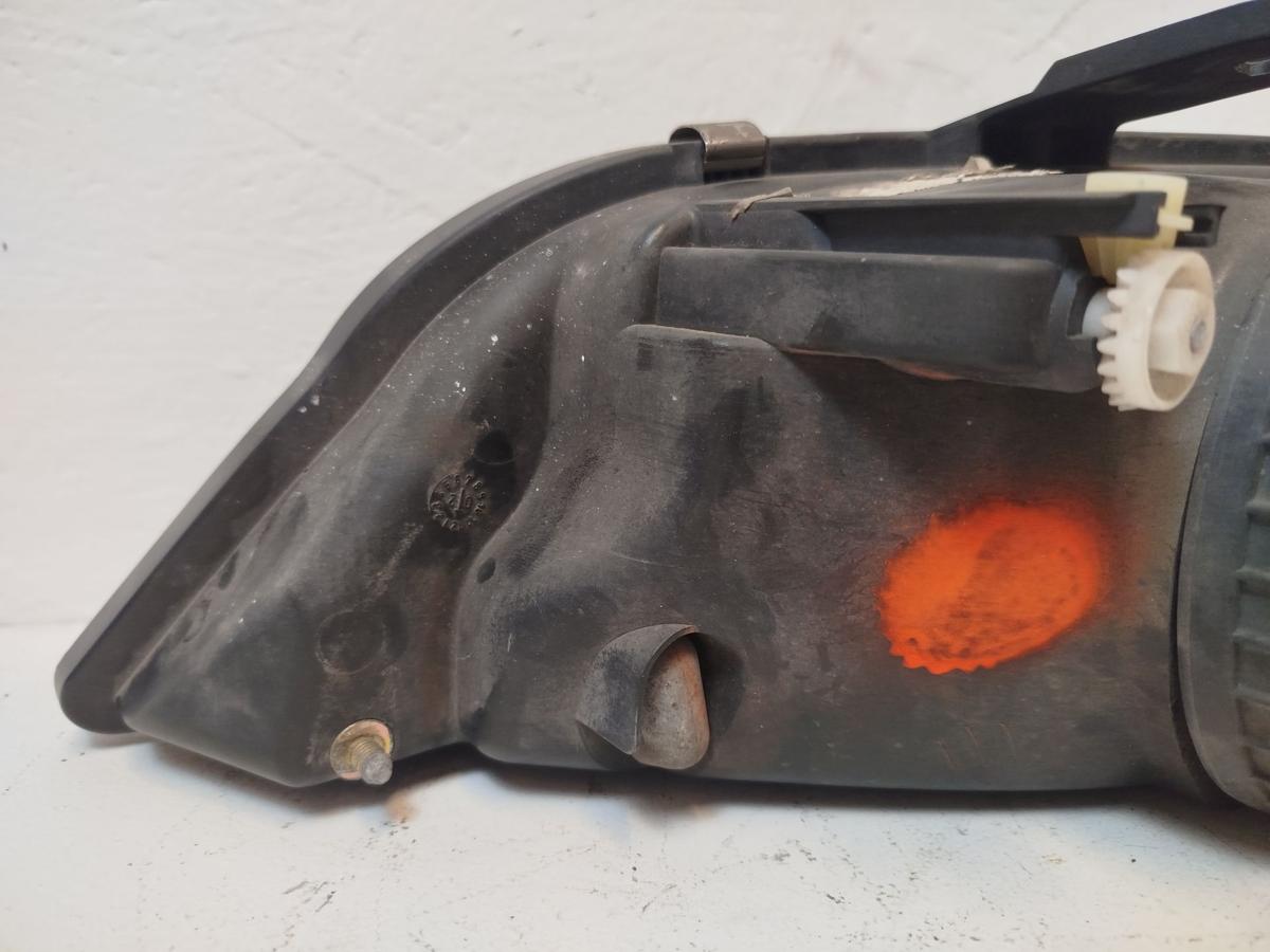 Mitsubishi Space Star DG0 Scheinwerfer Hauptscheinwerfer vorn rechts trüb ab 02