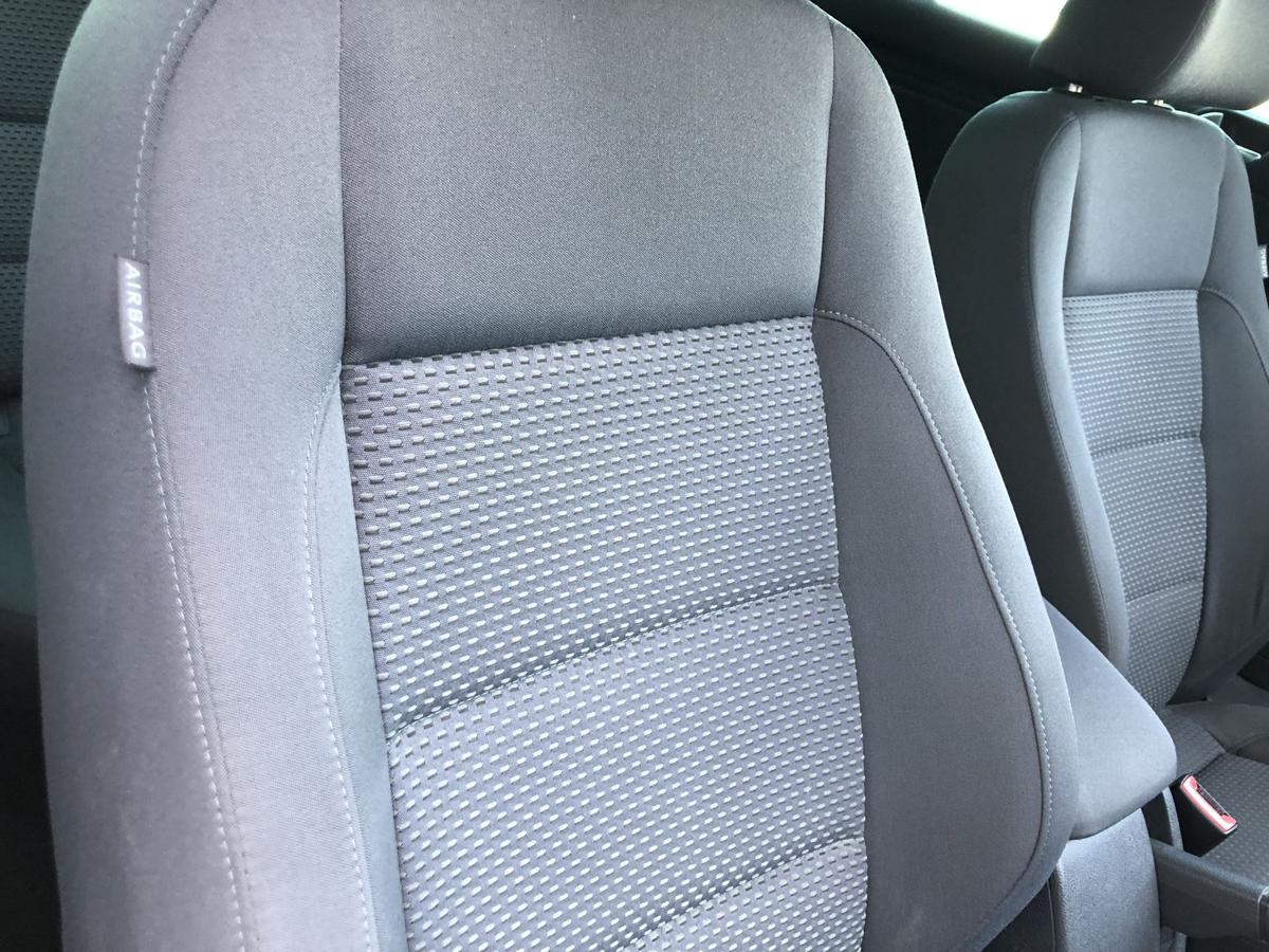 VW Golf 5 V 1K Sitz vorn rechts Beifahrersitz nur f&uuml;r 5 t&uuml;rer ohne Heizung
