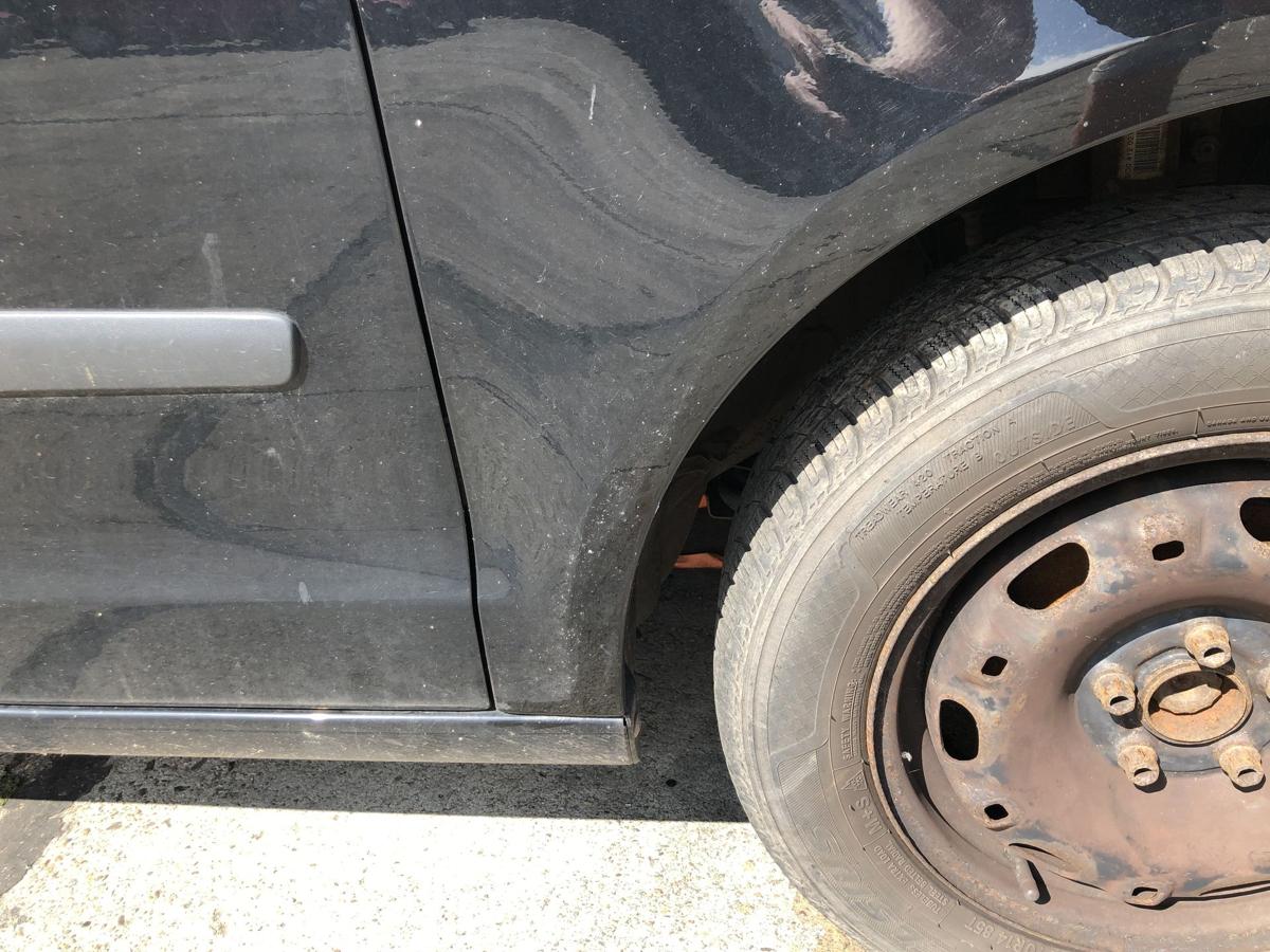 VW Polo 9N3 Kotfl&uuml;gel vorn rechts Beifahrer Seitenwand L041 Brillantschwarz