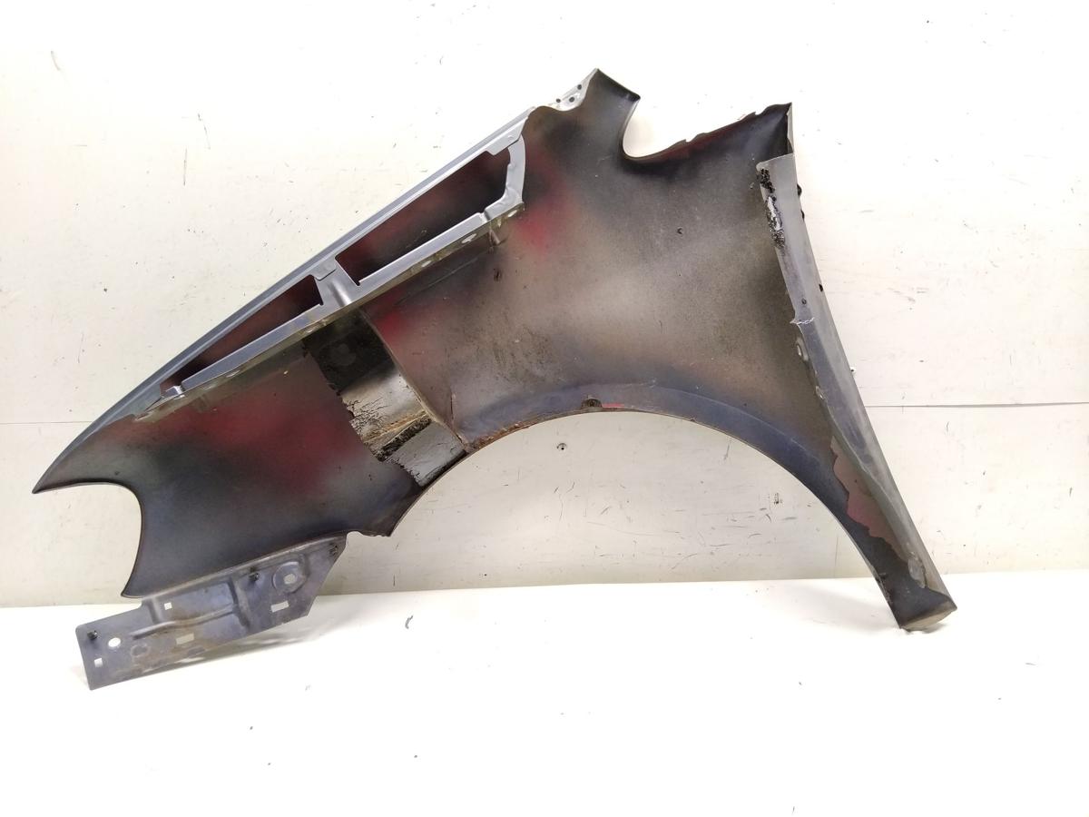 VW Touran 1T original Kotflügel vorn rechts LD7X platinumgreymet. BJ2006