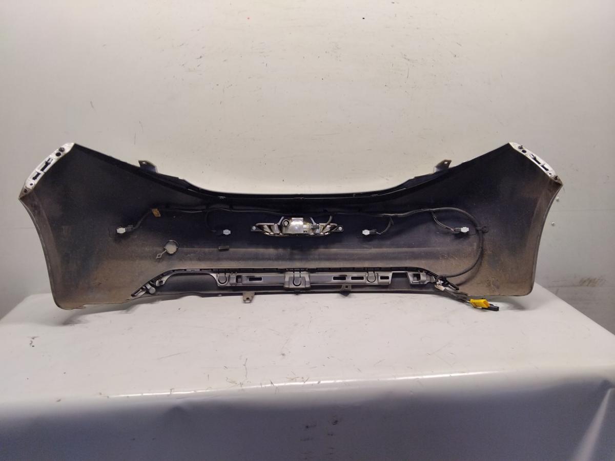 Peugeot 208 original Stoßfänger Stoßstange hinten silber mit PDC Bj.2016
