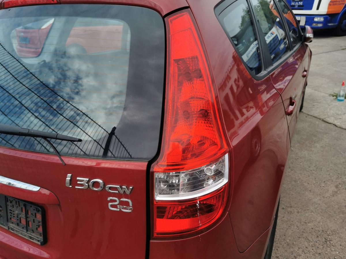 Hyundai I30 CW FD Rückleuchte Schlußleuchte Rücklicht hinten rechts Kombi