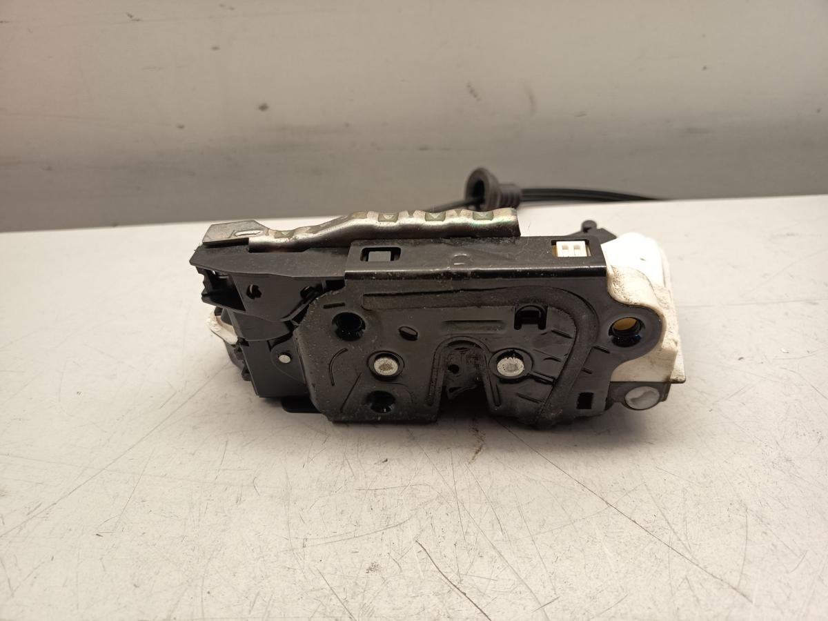 VW Golf VI 5K original T&uuml;rschloss hinten links Fond 5K4839015B Bj 2009