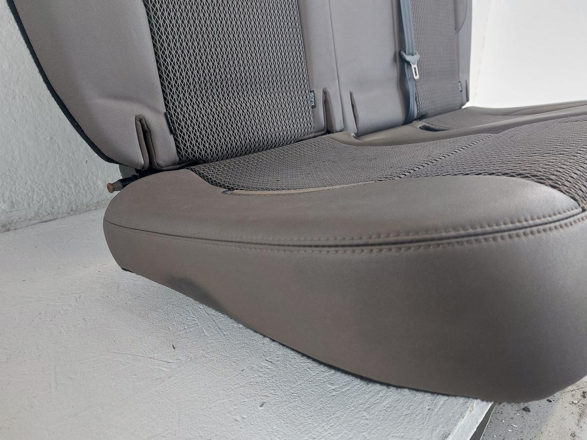 Peugeot 2008 I CU R&uuml;cksitzbank R&uuml;cksitz Sitzbank R&uuml;ckbank Kunstleder braun Stoff