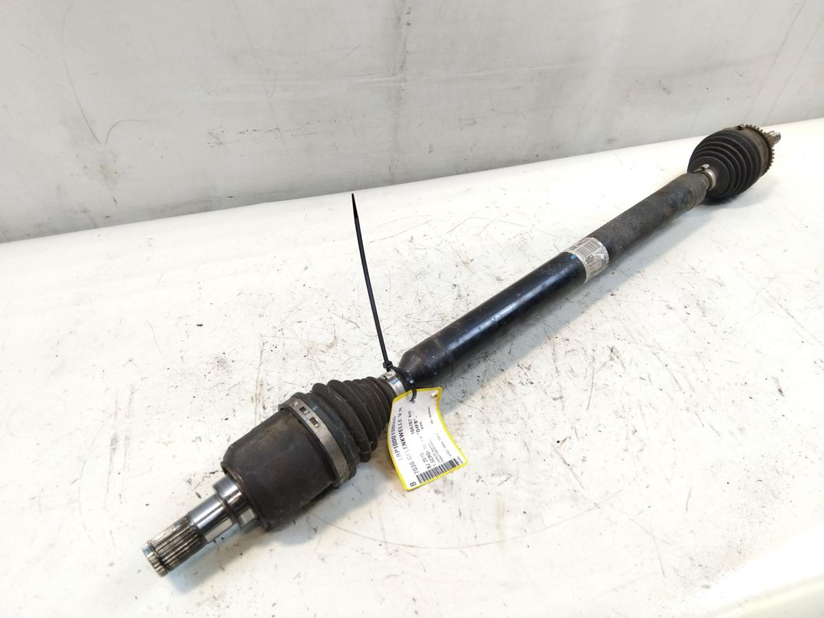 Hyundai i30 GD orig Antriebswelle Gelenkwelle vorn rechts 1.6CRDi 100kw BJ20015