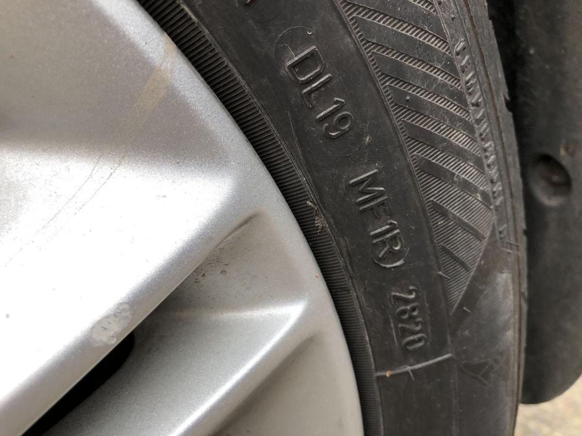 Opel Corsa D Radsatz Komplettradsatz Alufelgen OEM 16 Zoll 195 55 R16 Conti